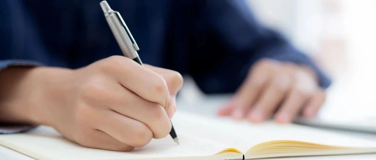 心灵驿站丨生死无言：一位医生与四代女性的未竟之语